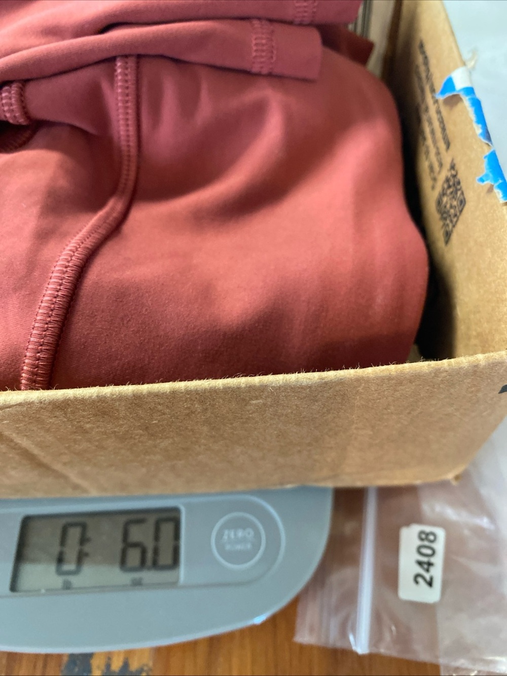 Lululemon Invigorate High Rise Tights Leggings Size 4 Chianti Tiny Flaw Cropped - Picture 12 of 12
